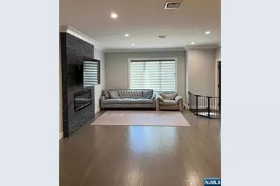 235 5th Street A #A, Palisades Park, NJ 07650 - Photo 4