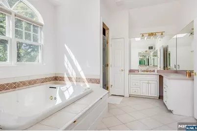 230 Springfield Avenue, Rutherford, NJ 07070 - Photo 20