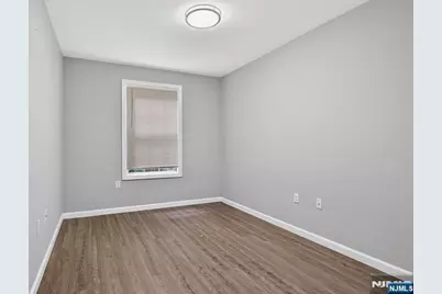121 Main Street, Paterson, NJ 07522 - Photo 22