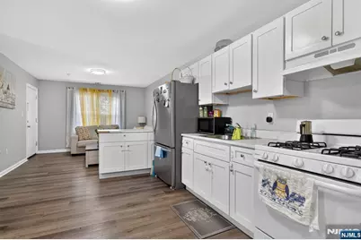 121 Main Street, Paterson, NJ 07522 - Photo 30