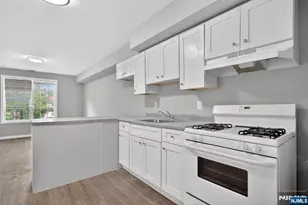 121 Main St, Paterson, NJ 07522 - Photo 20