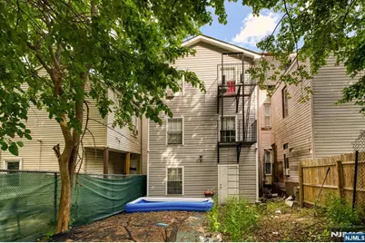 121 Main Street, Paterson, NJ 07522 - Photo 34