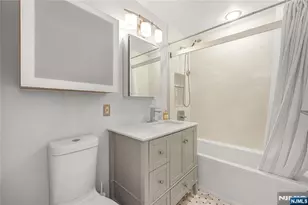 9060 Palisade Ave 404, North Bergen, NJ 07047 - Photo 16
