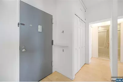 9060 Palisade Avenue 404 #404, North Bergen, NJ 07047 - Photo 14