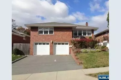 1517 12th Street, Fort Lee, NJ 07024 - Photo 1