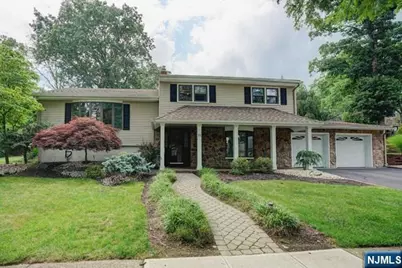 31 Clinton Lane, Wayne, NJ 07470 - Photo 4
