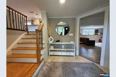 31 Clinton Lane, Wayne, NJ 07470 - Photo 6