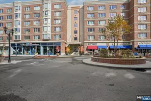 3110 City City Pl, Edgewater, NJ 07020 - Photo 30