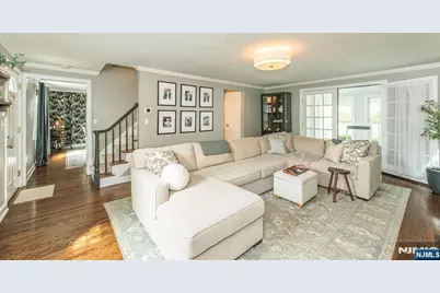 34 Coolidge, West Caldwell, NJ 07006 - Photo 10