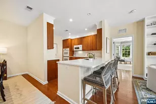 4 Quarry Dr B2, Woodland Park, NJ 07424 - Photo 8