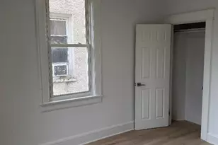 237 Day Ave, Cliffside Park, NJ 07010 - Photo 12