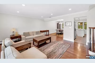 364 Knickerbocker Road, Cresskill, NJ 07626 - Photo 6
