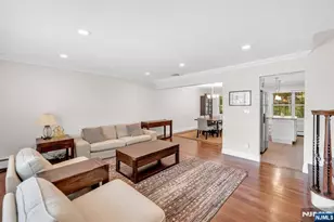 364 Knickerbocker Rd, Cresskill, NJ 07626 - Photo 6