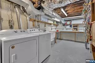 179 E Main St, Bergenfield, NJ 07621 - Photo 24