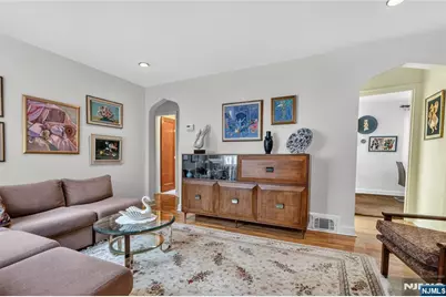 179 E Main Street, Bergenfield, NJ 07621 - Photo 4