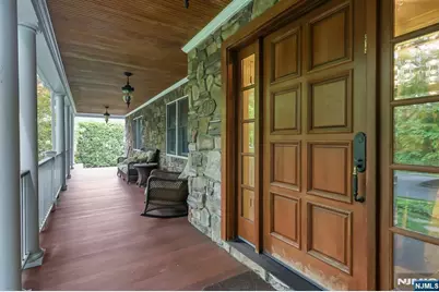 245 Allison Court, Englewood, NJ 07631 - Photo 4