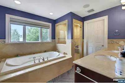 245 Allison Court, Englewood, NJ 07631 - Photo 26