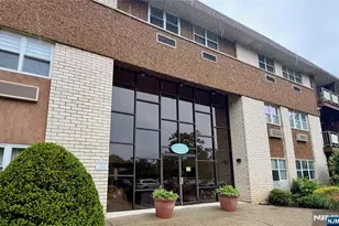 1111 River Road F 1, Edgewater, NJ 07020 - Photo 1
