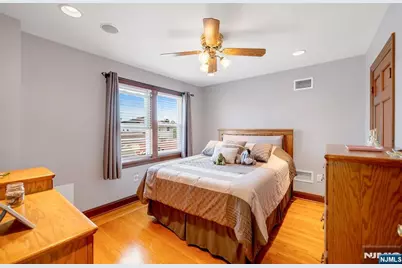 395 Wood Ridge Avenue, Wood Ridge, NJ 07075 - Photo 28