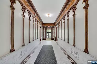 115 Highland Avenue 10 #10, Jersey City, NJ 07306 - Photo 4