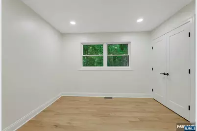 282 Spring Valley Road, Park Ridge, NJ 07656 - Photo 28