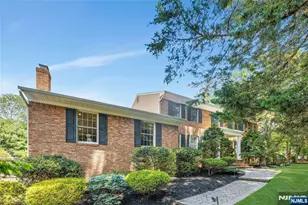 980 Briarwoods Rd, Franklin Lakes, NJ 07417 - Photo 2