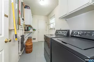 1 Birdseye Cir, Wayne, NJ 07470 - Photo 20