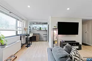25 Grand Ave 1E, Hackensack, NJ 07601 - Photo 6