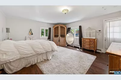 716 Colonial Road, Franklin Lakes, NJ 07417 - Photo 18