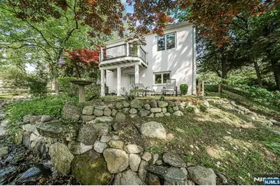 716 Colonial Road, Franklin Lakes, NJ 07417 - Photo 26