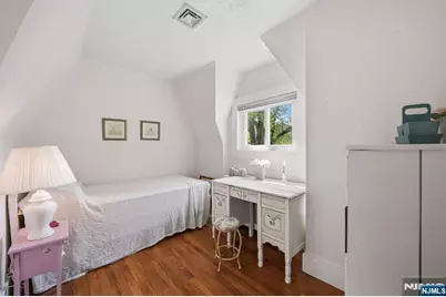 716 Colonial Road, Franklin Lakes, NJ 07417 - Photo 14