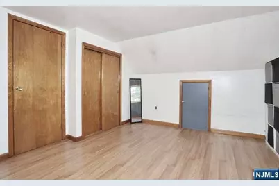 141 Graham Terrace, Saddle Brook Township, NJ 07663 - Photo 22