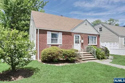 141 Graham Terrace, Saddle Brook Township, NJ 07663 - Photo 24