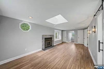 433 Louisa Avenue, Wyckoff Township, NJ 07481 - Photo 20