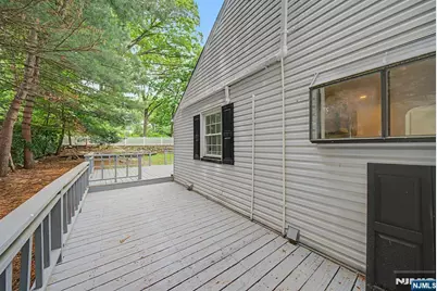 433 Louisa Avenue, Wyckoff Township, NJ 07481 - Photo 40
