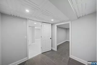 433 Louisa Avenue, Wyckoff Township, NJ 07481 - Photo 36