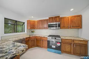 433 Louisa Ave, Wyckoff Township, NJ 07481 - Photo 10