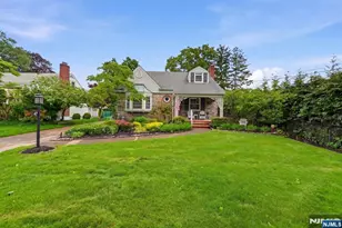 47 Victor Pl, Hawthorne, NJ 07506 - Photo 1