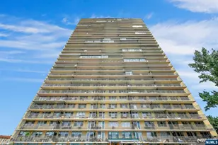 6040 Blvd East 31E, West New York, NJ 07093 - Photo 1