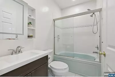351 Oswego Court 351 #351, West New York, NJ 07093 - Photo 26