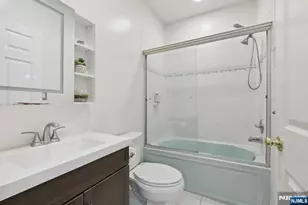 351 Oswego Ct 351, West New York, NJ 07093 - Photo 26