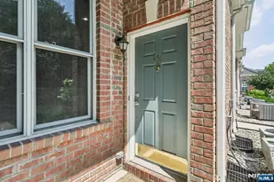 351 Oswego Ct 351, West New York, NJ 07093 - Photo 2