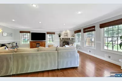 711 Pine Lake Drive, Washington Township, NJ 07676 - Photo 10