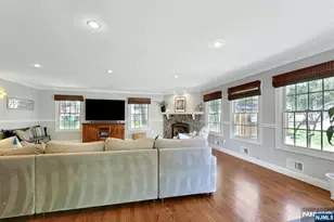711 Pine Lake Dr, Washington Township, NJ 07676 - Photo 10