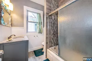 26 22nd St, East Orange, NJ 07017 - Photo 18