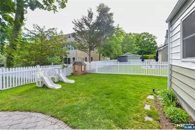 570 Shelton Road, Ridgewood, NJ 07450 - Photo 24