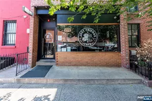 321 1/2 Pavonia Ave, Jersey City, NJ 07302 - Photo 14