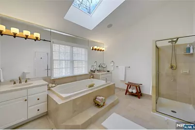 15 Skytop Drive, Denville, NJ 07834 - Photo 20