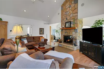 15 Skytop Drive, Denville, NJ 07834 - Photo 34