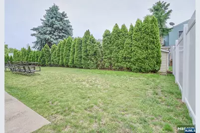 20 Franklin Avenue, Wallington, NJ 07057 - Photo 18